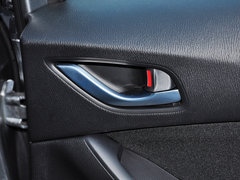 2014款 2.0L 自动 两驱都市型 5座