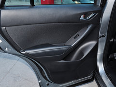 2014款 2.0L 自动 两驱都市型 5座