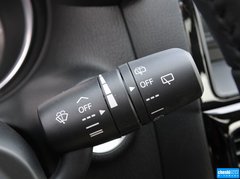 2014款 2.0L 自动 两驱都市型 5座