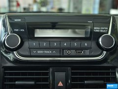 2014款 1.5L 自动 智臻版