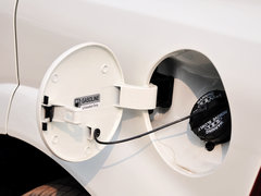 2014款 2.3L 自动 四驱 豪华汽油版 5座