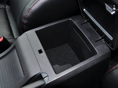 2014款 2.3L 自动 四驱 豪华汽油版 5座