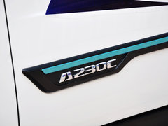 2014款 2.3L 自动 四驱 豪华汽油版 5座