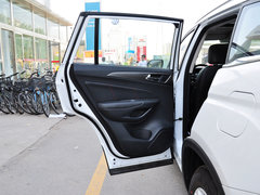 2014款 1.8T 自动 尊贵型 5座