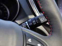 2014款 1.8T 自动 尊贵型 5座