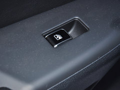 2014款 1.8T 自动 尊贵型 5座