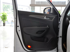 2014款 1.8T 自动 尊贵型 5座
