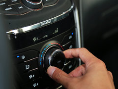 2014款 2.0L 手动 领先型 5座