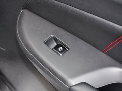 2014款 2.0L 手动 领先型 5座