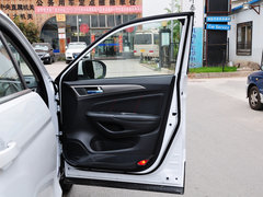 2014款 2.0L 手动 领先型 5座