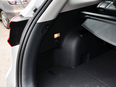 2014款 2.0L 手动 领先型 5座