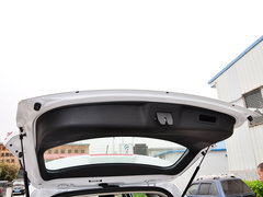 2014款 2.0L 手动 领先型 5座