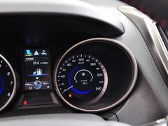 2014款 2.0L 手动 领先型 5座
