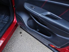 2014款 2.0L 手动 领先型 5座