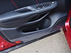 2014款 2.0L 手动 领先型 5座