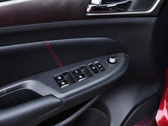 2014款 2.0L 手动 领先型 5座