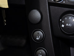 爱腾 2014款 2.0T 自动 两驱 精英柴油版 5座