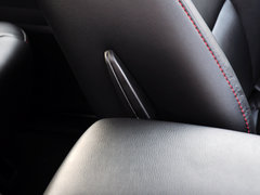 2014款 2.0T 自动 四驱 豪华柴油版 5座