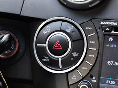 2014款 2.0T 自动 四驱 豪华柴油版 5座