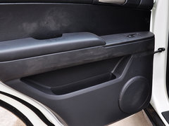 2014款 2.0T 自动 四驱 豪华柴油版 5座