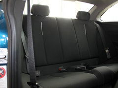 2014款 220i 2.0T 运动设计套装