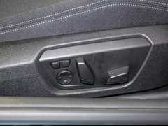 2014款 220i 2.0T 运动设计套装
