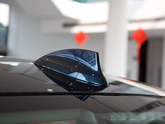 2014款 220i 2.0T 运动设计套装