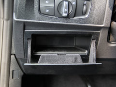 2014款 220i 2.0T 运动设计套装