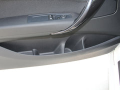 2014款 220i 2.0T 运动设计套装