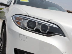 2014款 220i 2.0T 运动设计套装
