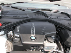 2014款 220i 2.0T 运动设计套装