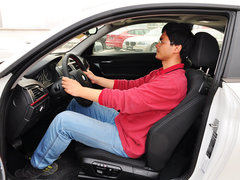 2014款 220i 2.0T 运动设计套装