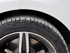 宝马2系（进口） 2014款 220i 2.0T 运动设计套装