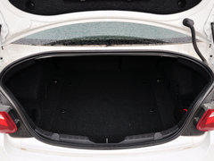 2014款 220i 2.0T 运动设计套装