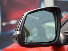 2014款 220i 2.0T 运动设计套装