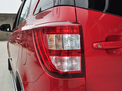 2014款 1.5L 手动 舒适型 5座