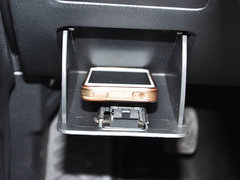 2014款 1.5L 手动 舒适型 5座