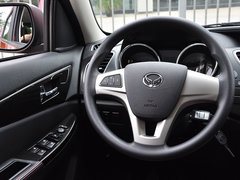 2014款 1.5L 手动 舒适型 5座
