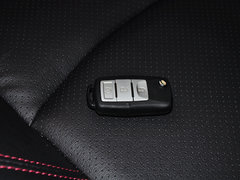 2014款 1.5L 手动 舒适型 5座