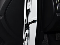 2014款 1.5L 手动 舒适型 5座