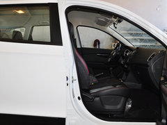 2014款 1.5L 手动 舒适型 5座