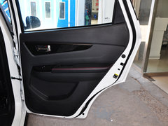 2014款 1.5L 手动 舒适型 5座