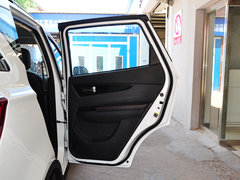 2014款 1.5L 手动 舒适型 5座