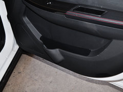 2014款 1.5L 手动 舒适型 5座
