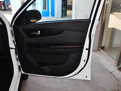2014款 1.5L 手动 舒适型 5座
