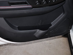 2014款 1.5L 手动 舒适型 5座