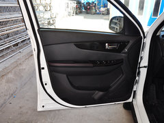 2014款 1.5L 手动 舒适型 5座