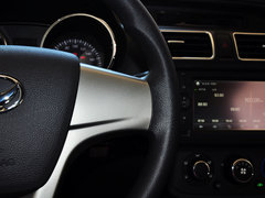 2014款 1.5L 手动 舒适型 5座