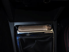 2014款 1.5L 手动 舒适型 5座