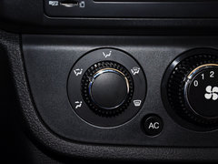 2014款 1.5L 手动 舒适型 5座